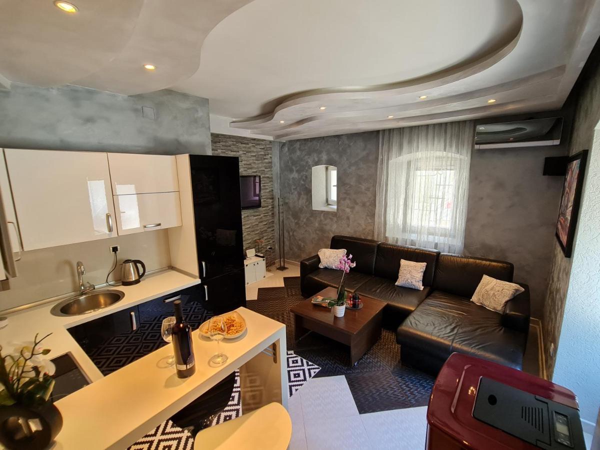 Stone House Apartment Kotor Dış mekan fotoğraf